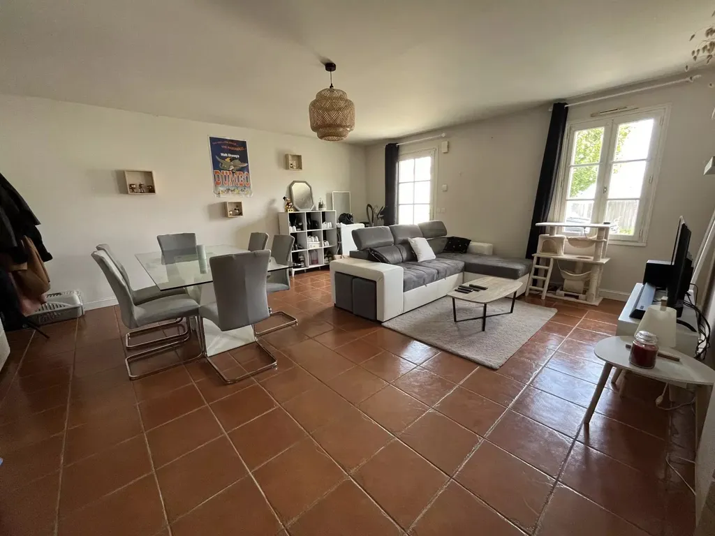 Achat appartement à vendre 2 pièces 54 m² - Courçon