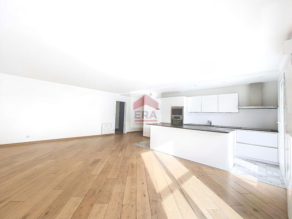 Achat appartement à vendre 4 pièces 110 m² - Suresnes