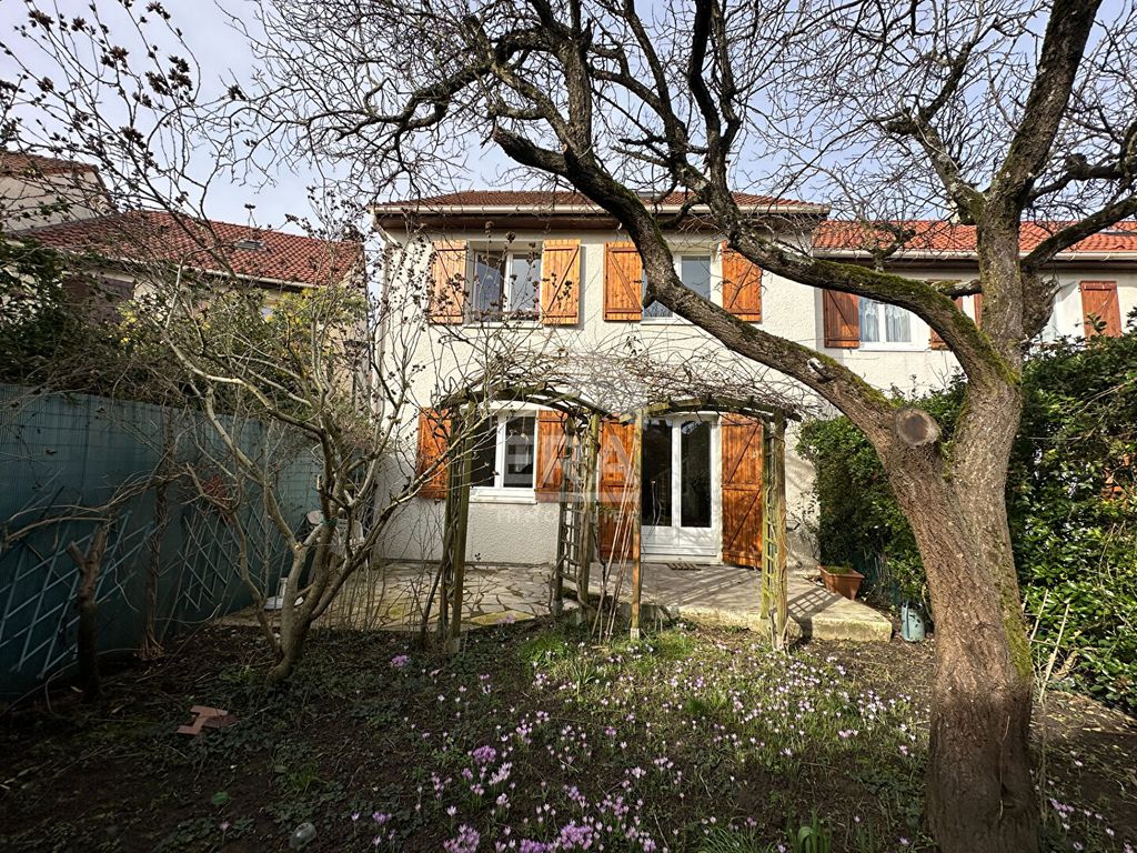 Achat maison à vendre 4 chambres 105 m² - Ris-Orangis