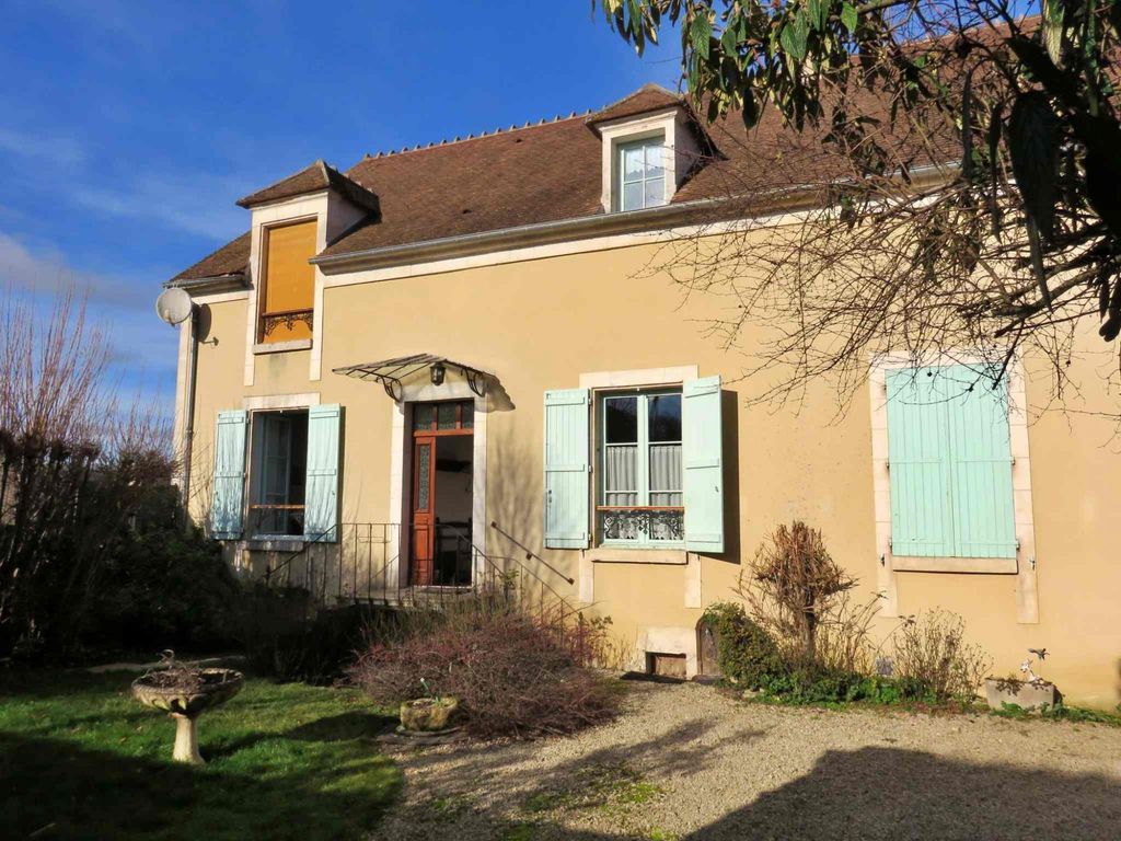 Achat maison à vendre 5 chambres 154 m² - Merry-sur-Yonne