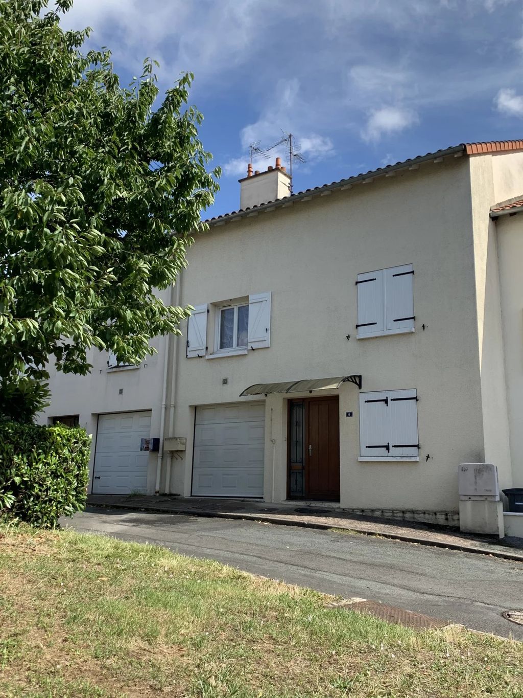 Achat maison à vendre 3 chambres 135 m² - Poitiers