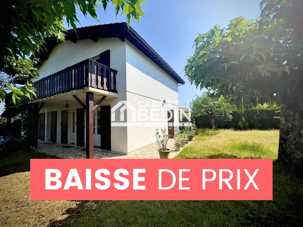 Achat maison à vendre 5 chambres 160 m² - Saint-Loubès