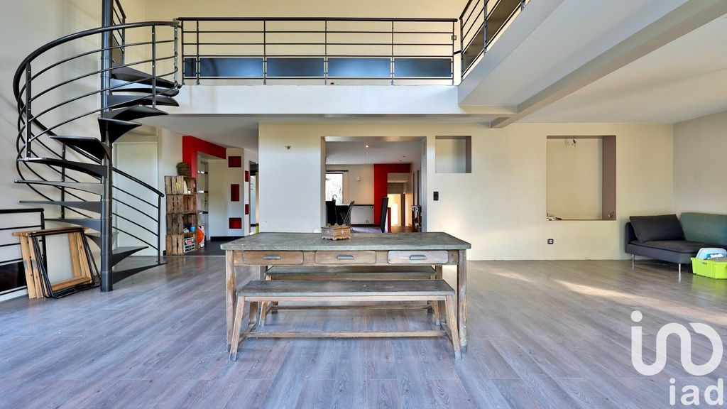 Achat maison à vendre 3 chambres 194 m² - Chazay-d'Azergues