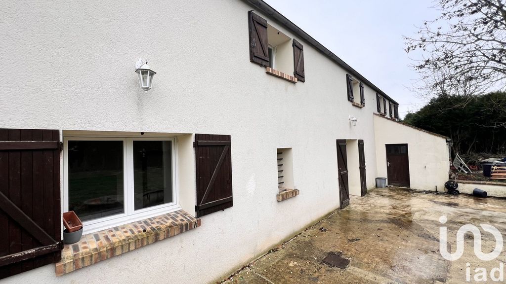 Achat maison à vendre 4 chambres 122 m² - Chailly-en-Brie