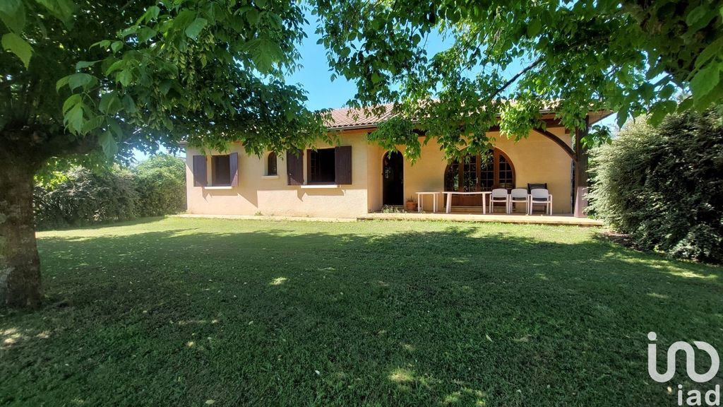 Achat maison à vendre 3 chambres 99 m² - Saint-Magne-de-Castillon