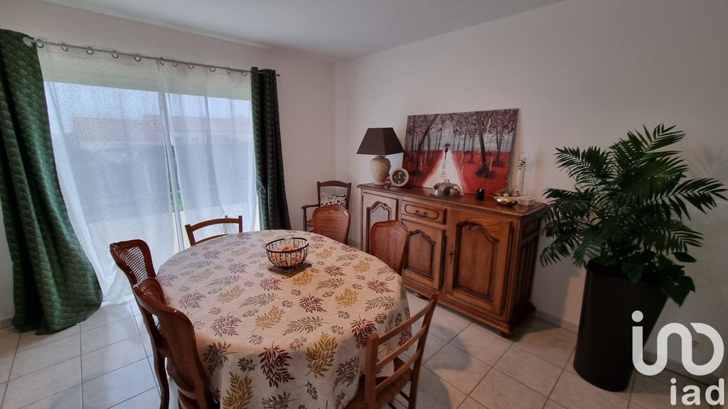 Achat maison à vendre 2 chambres 81 m² - Chantonnay