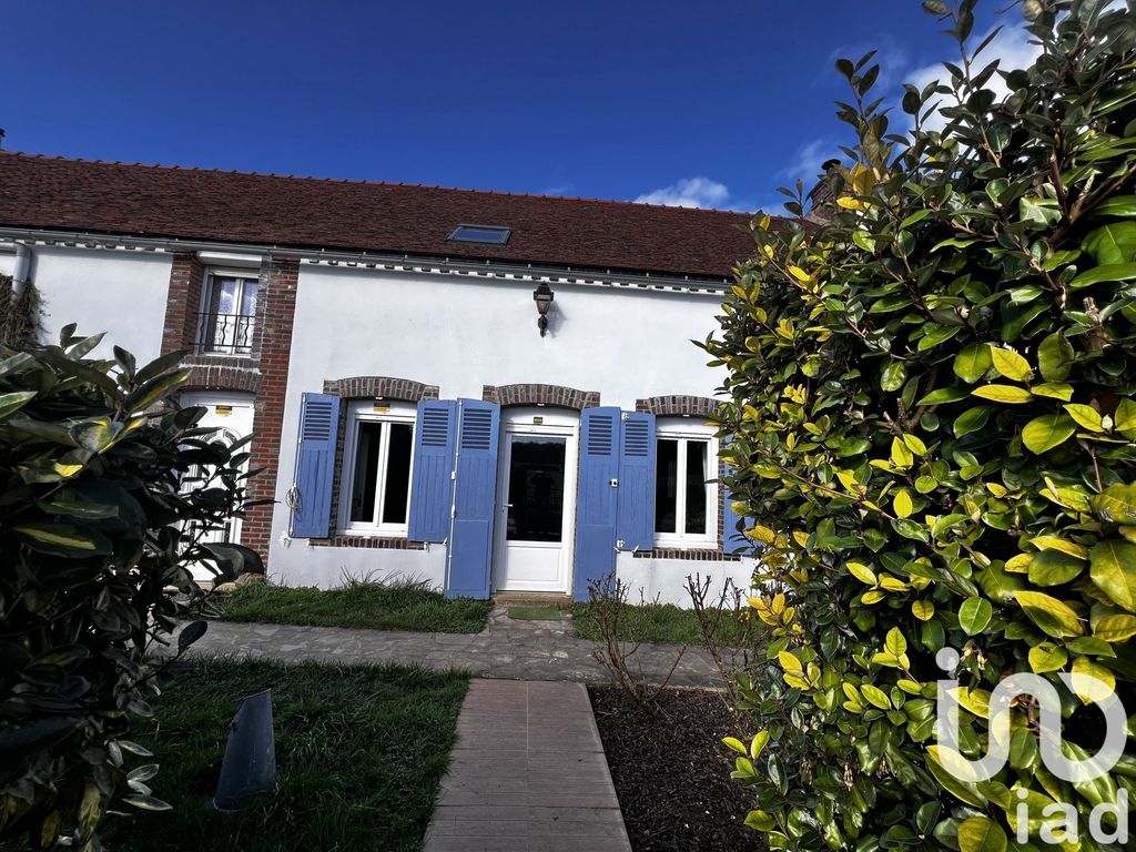 Achat maison à vendre 3 chambres 160 m² - Les Ormes