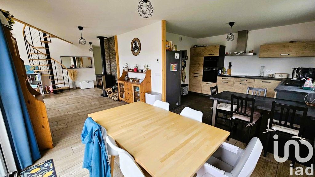 Achat maison à vendre 2 chambres 123 m² - Plounévézel