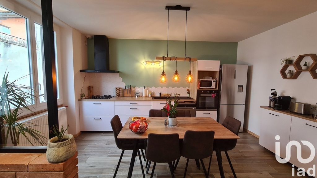 Achat maison à vendre 5 chambres 185 m² - Castelsarrasin