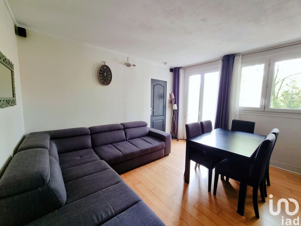 Achat appartement à vendre 4 pièces 69 m² - Livry-Gargan