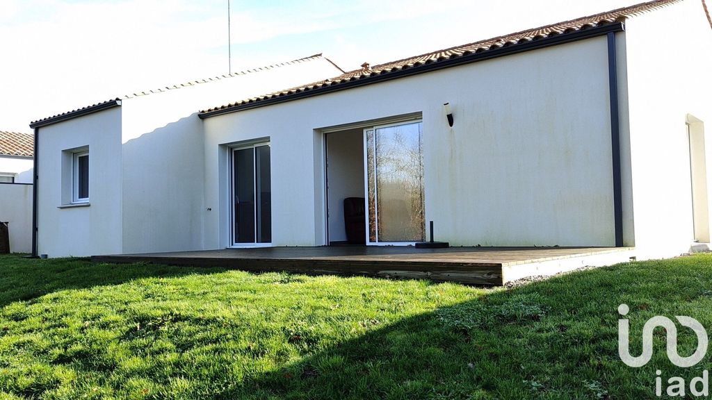 Achat maison à vendre 3 chambres 94 m² - Talmont-Saint-Hilaire