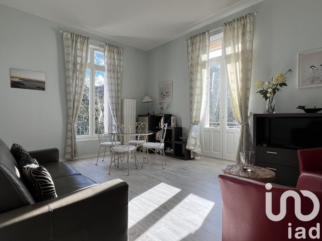 Achat appartement à vendre 2 pièces 48 m² - La Rochelle