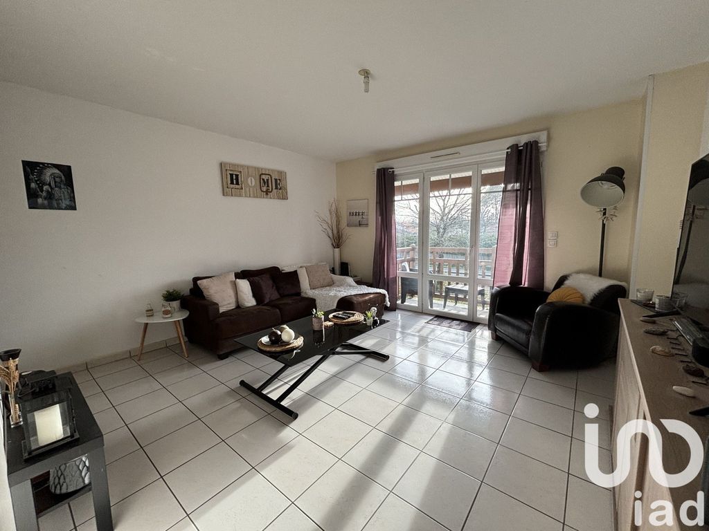 Achat appartement à vendre 3 pièces 56 m² - Saint-Jean-d'Illac