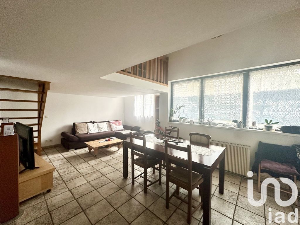 Achat loft à vendre 3 pièces 62 m² - Puteaux