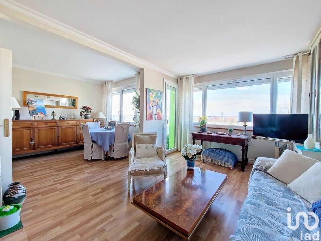 Achat appartement à vendre 4 pièces 72 m² - Ris-Orangis