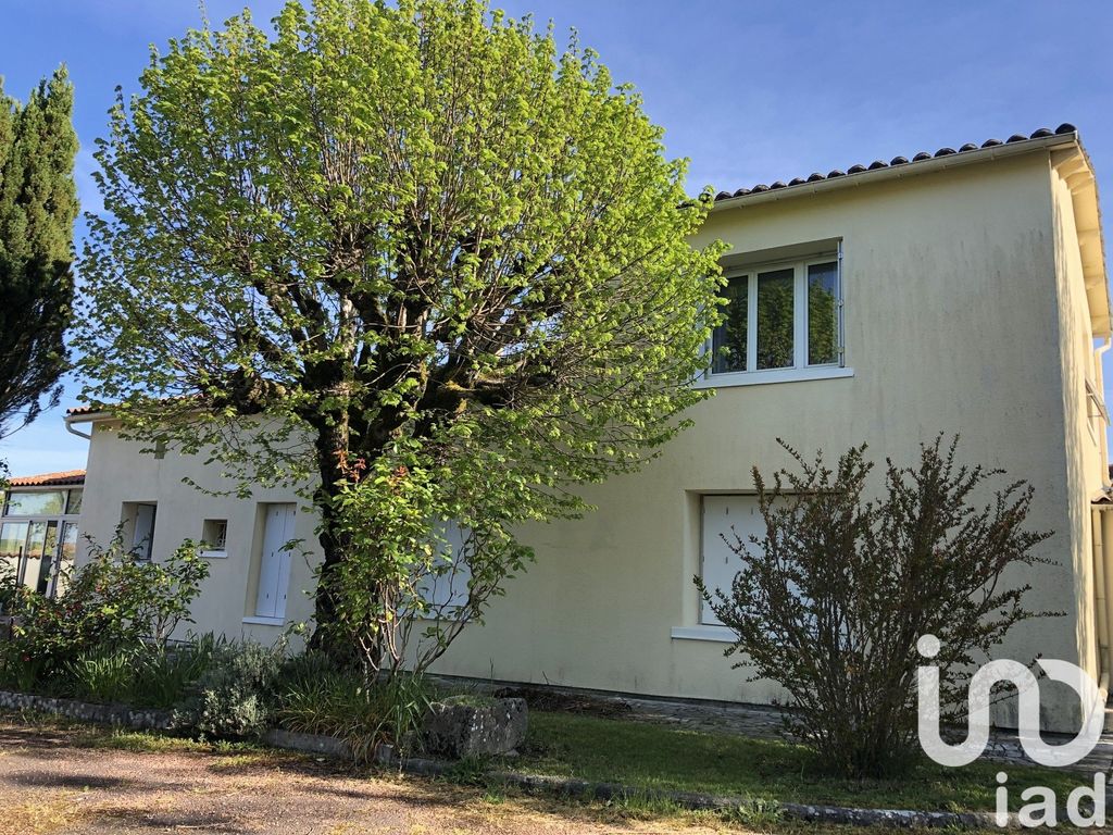 Achat maison à vendre 3 chambres 114 m² - Barbezieux-Saint-Hilaire