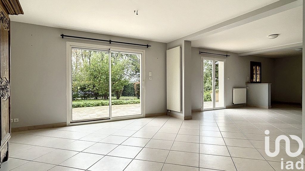 Achat maison à vendre 5 chambres 191 m² - Danestal