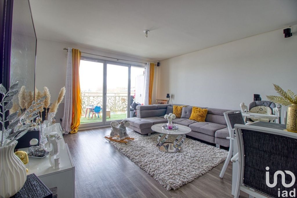 Achat appartement à vendre 4 pièces 77 m² - Persan