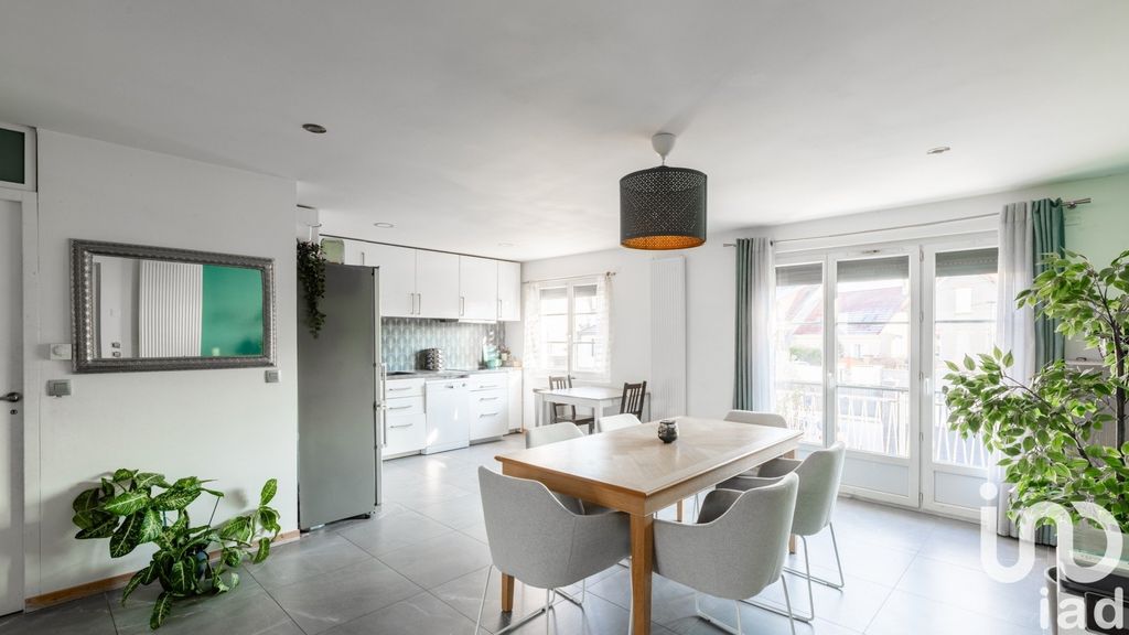 Achat maison à vendre 3 chambres 90 m² - Villeneuve-le-Roi
