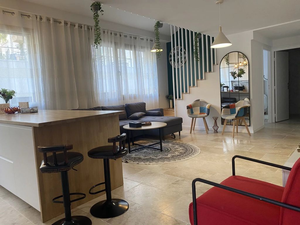 Achat appartement à vendre 2 pièces 65 m² - Nice