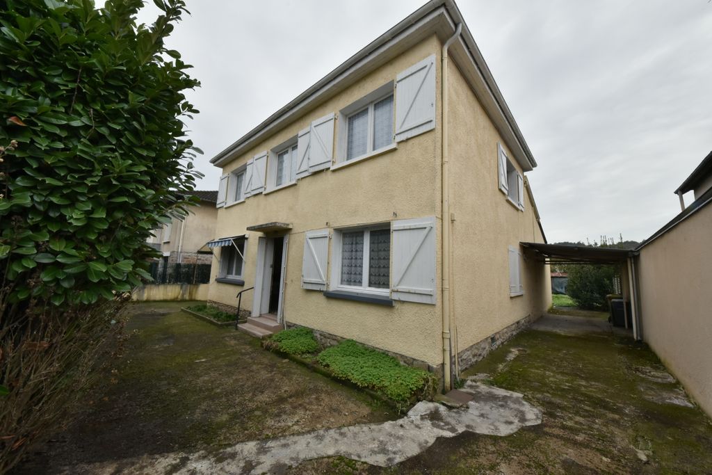 Achat maison à vendre 5 chambres 116 m² - La Chapelle-aux-Brocs