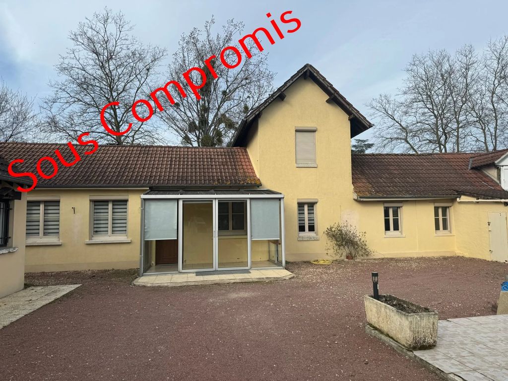 Achat maison à vendre 2 chambres 94 m² - Lamotte-Beuvron