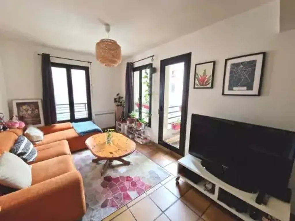 Achat appartement à vendre 2 pièces 39 m² - Paris 19ème arrondissement
