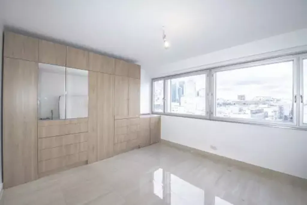 Achat appartement 5 pièce(s) Courbevoie