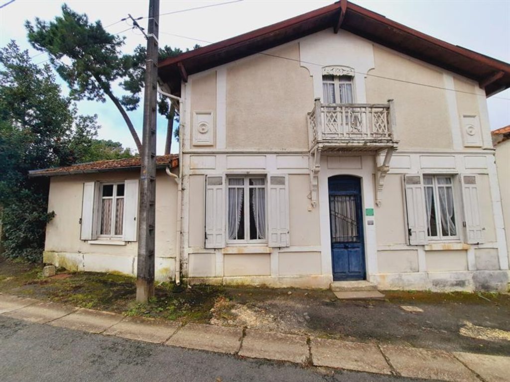 Achat maison à vendre 3 chambres 93 m² - Saint-Palais-sur-Mer