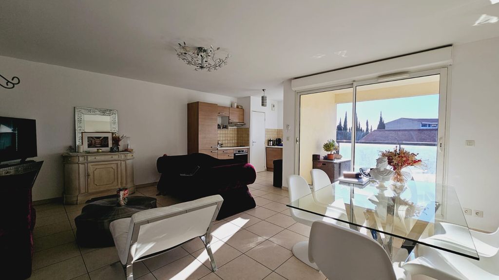 Achat appartement à vendre 3 pièces 80 m² - Aix-en-Provence