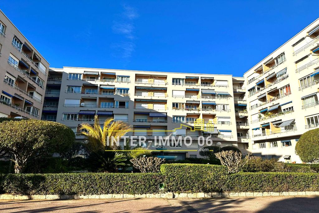 Achat appartement à vendre 2 pièces 38 m² - Cagnes-sur-Mer
