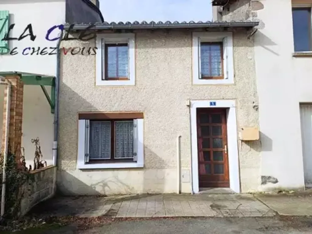 Achat maison à vendre 1 chambre 68 m² - Moncoutant