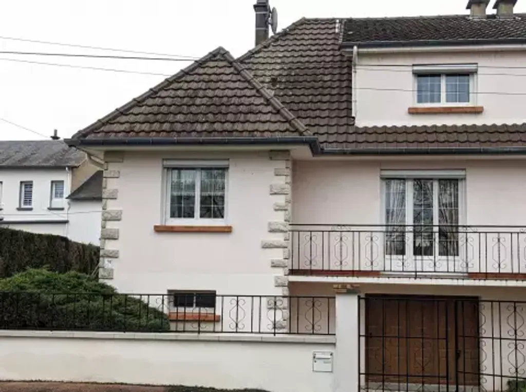 Achat maison à vendre 3 chambres 97 m² - Nevers