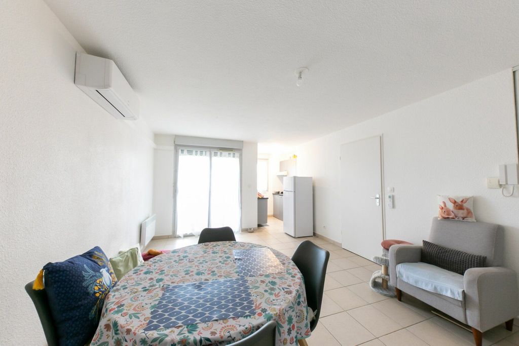 Achat appartement à vendre 2 pièces 41 m² - Saint-Estève