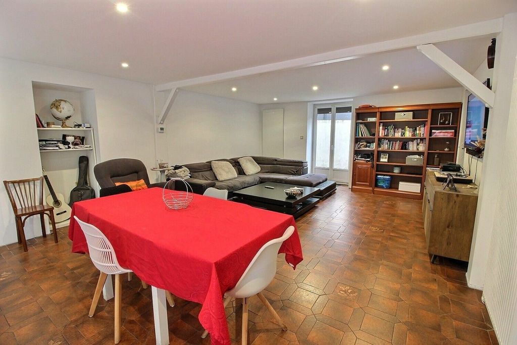 Achat maison à vendre 4 chambres 110 m² - Le Creusot
