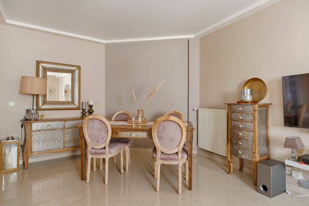 Achat appartement à vendre 3 pièces 66 m² - Orly