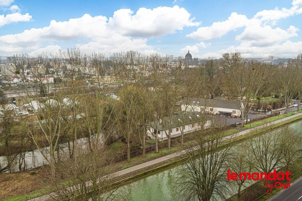 Achat appartement à vendre 3 pièces 59 m² - Reims