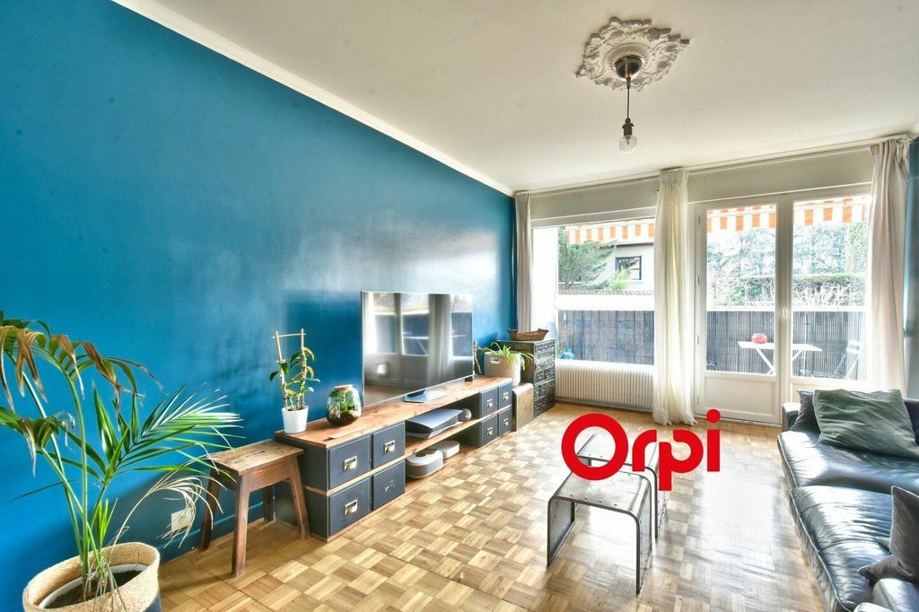 Achat appartement à vendre 3 pièces 74 m² - Oullins