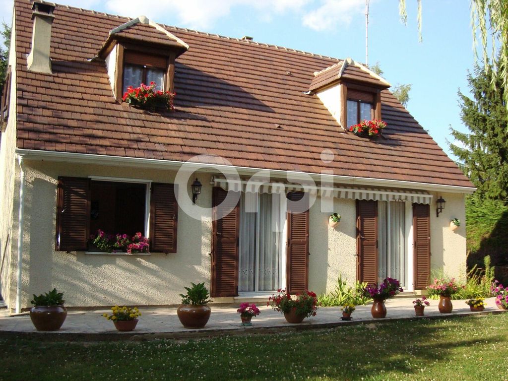 Achat maison à vendre 4 chambres 120 m² - Ormoy-Villers