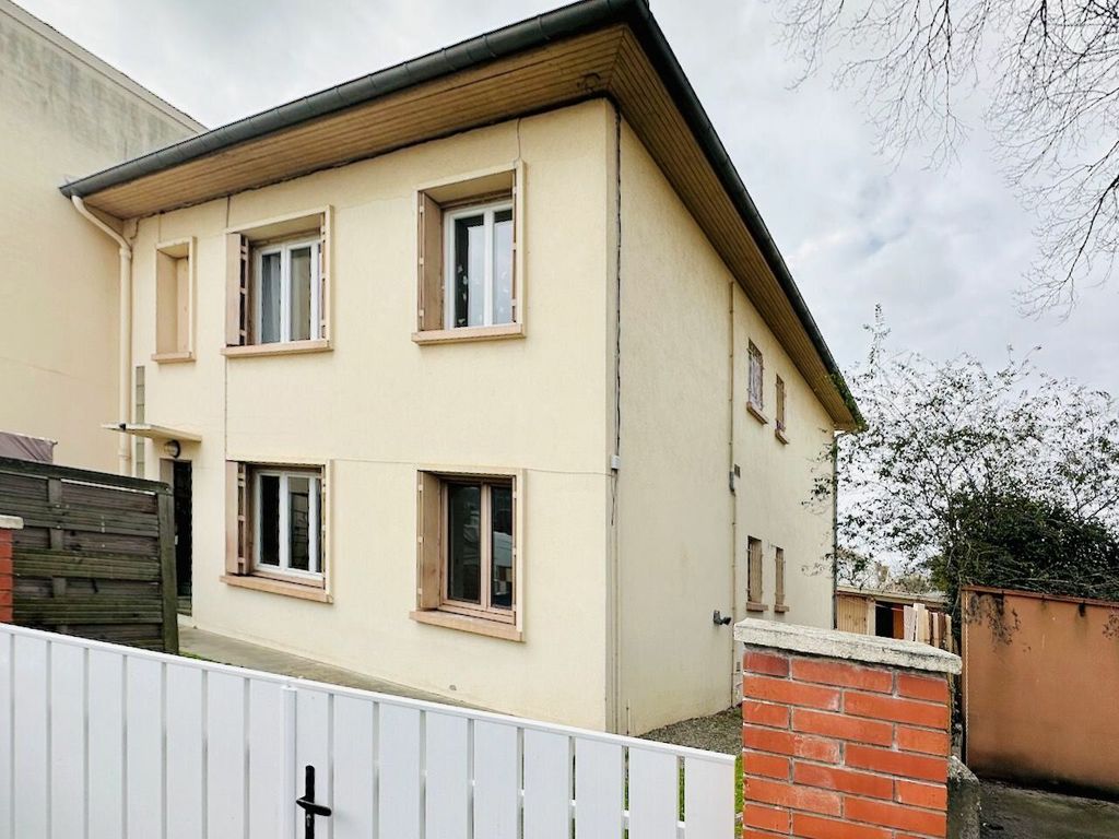 Achat maison à vendre 6 chambres 154 m² - Toulouse