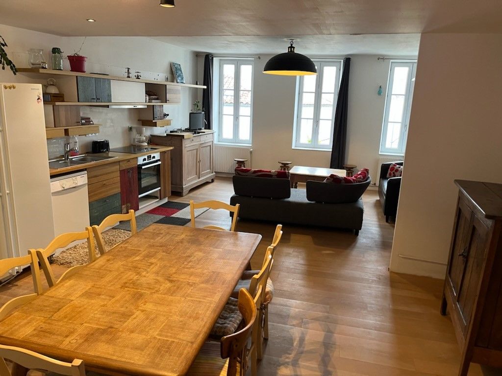 Achat appartement à vendre 5 pièces 107 m² - La Rochelle