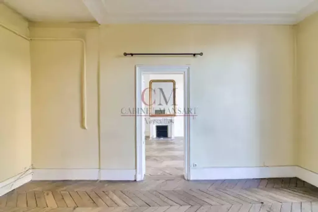 Achat appartement à vendre 4 pièces 74 m² - Versailles