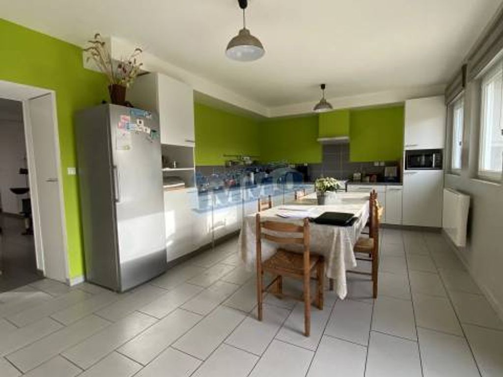 Achat maison à vendre 3 chambres 177 m² - Arras