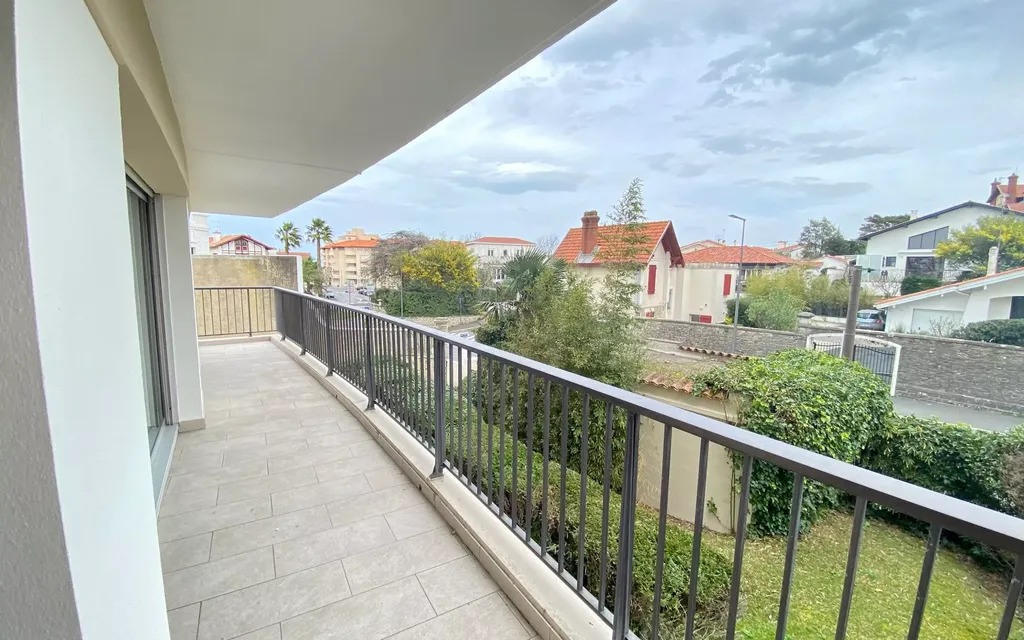 Achat appartement à vendre 3 pièces 81 m² - Biarritz