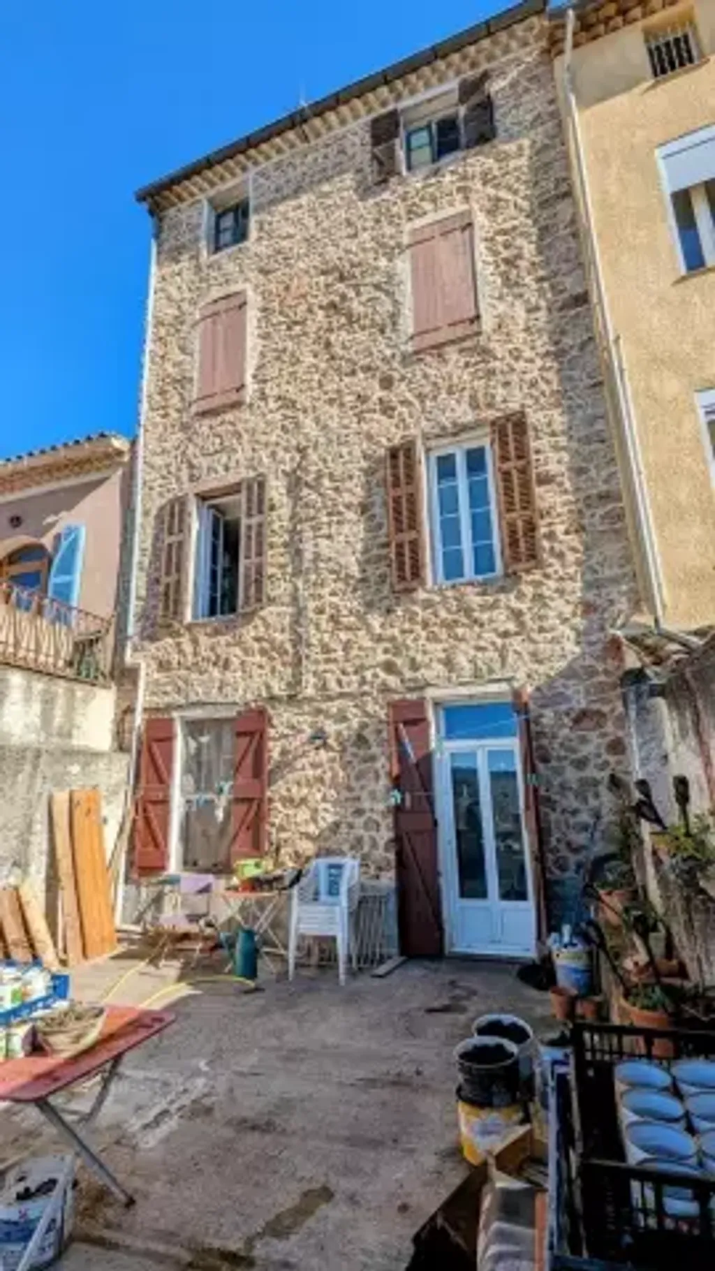 Achat maison à vendre 3 chambres 173 m² - Carcès