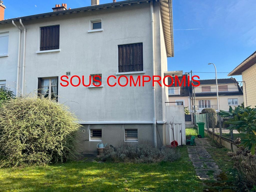 Achat maison à vendre 3 chambres 86 m² - Savigny-sur-Orge