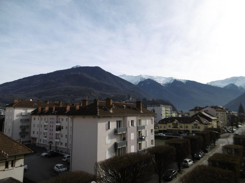 Achat appartement à vendre 5 pièces 84 m² - Albertville