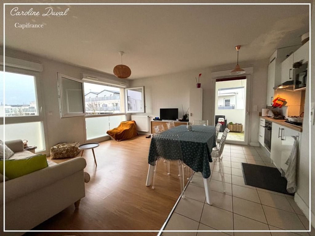 Achat appartement à vendre 3 pièces 61 m² - Villenave-d'Ornon