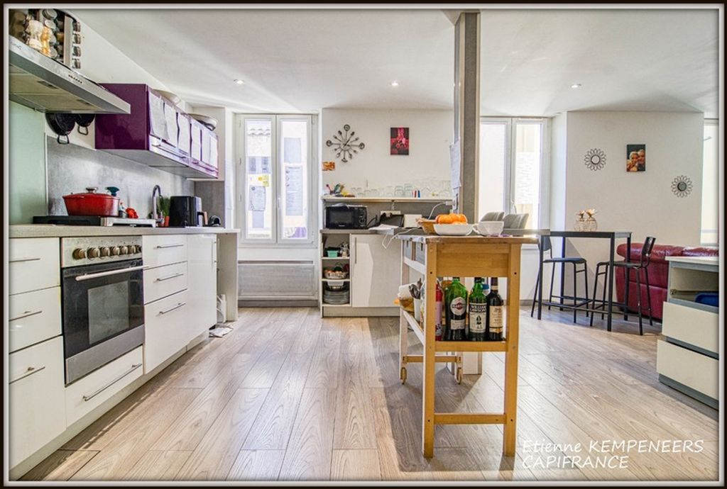 Achat appartement à vendre 3 pièces 75 m² - Vidauban