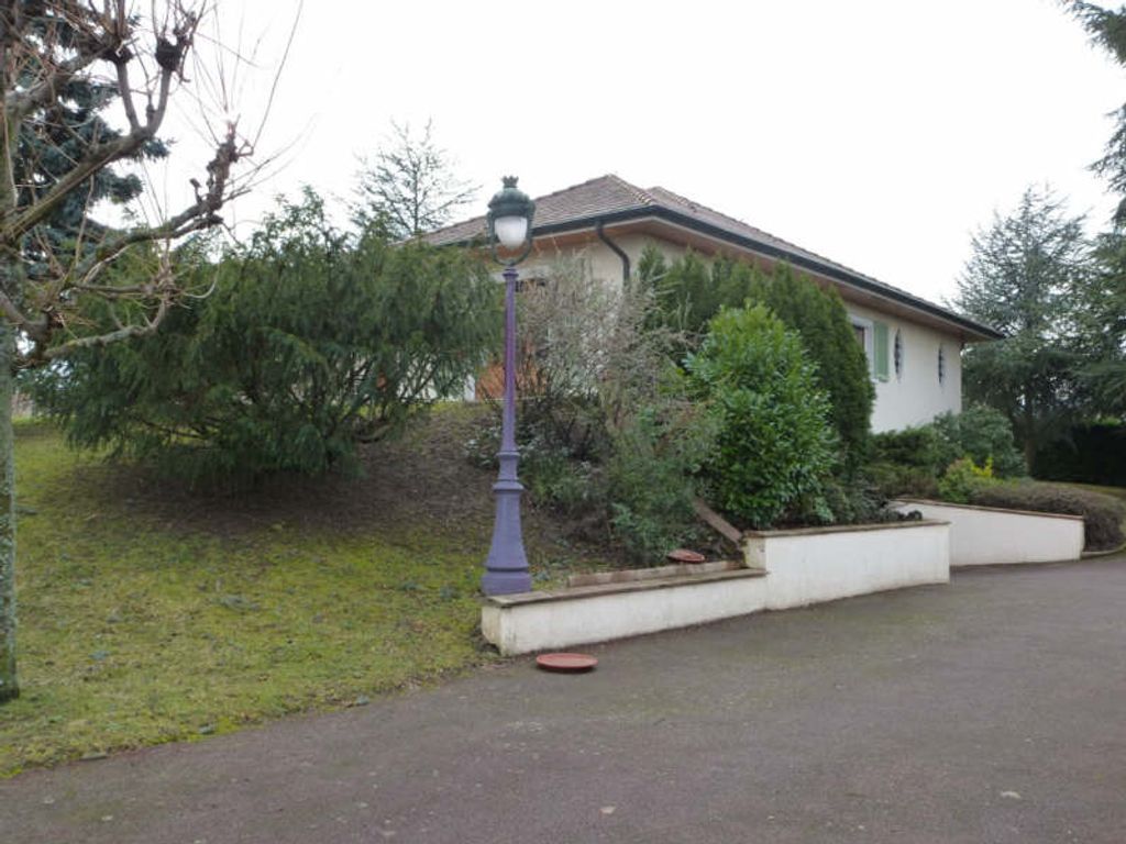 Achat maison à vendre 4 chambres 220 m² - Grézieu-la-Varenne